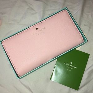 NWT Kate Spade Wallet